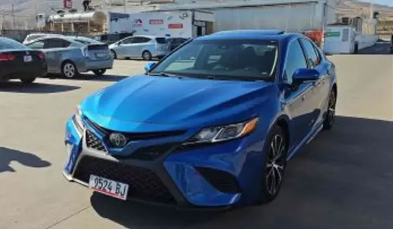 Toyota Camry 2018 თბილისი