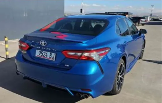 Toyota Camry 2018 თბილისი