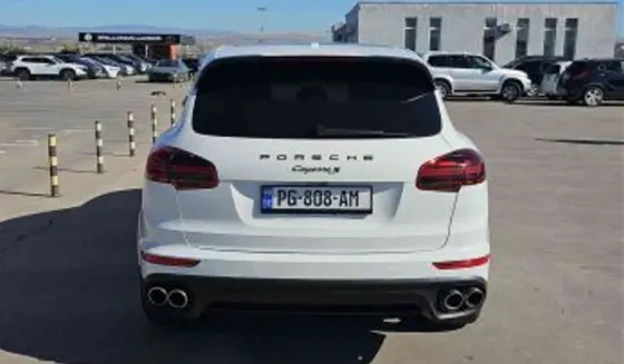 Porsche Cayenne 2017 Tbilisi