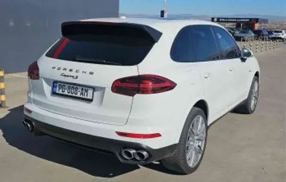 Porsche Cayenne 2017 Tbilisi