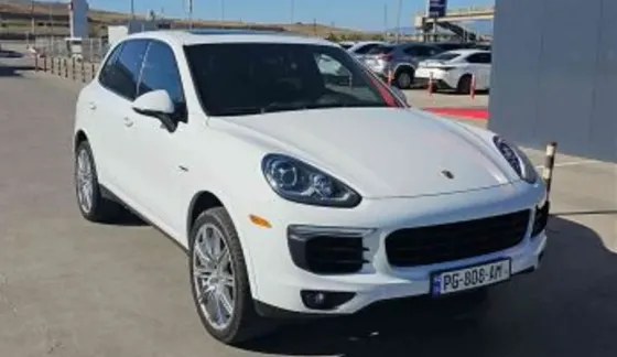 Porsche Cayenne 2017 Tbilisi