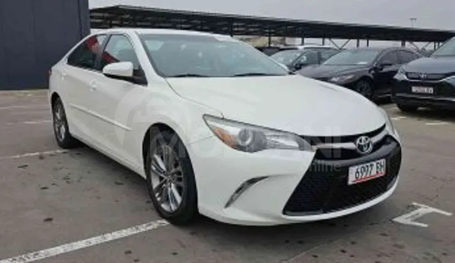 Toyota Camry 2.5L 2016 Tbilisi - photo 3