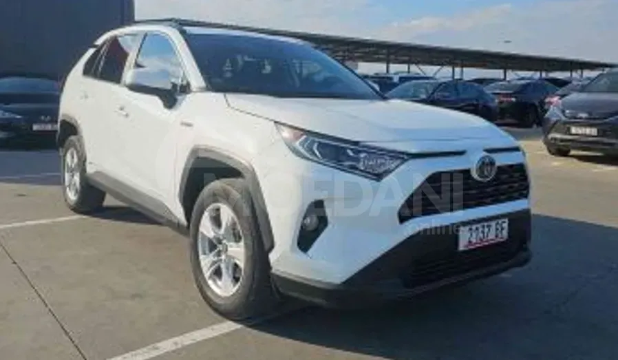 Toyota RAV4 2.5L 2021 Тбилиси - изображение 3