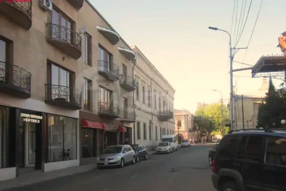 Იყიდება უნივერსალური კომერციული ფართი ქუთაისში ქუთაისი - photo 1