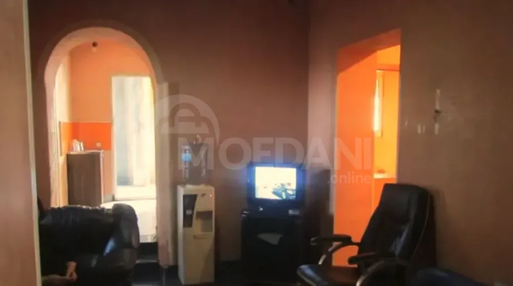 Იყიდება უნივერსალური კომერციული ფართი ქუთაისში ქუთაისი - photo 4