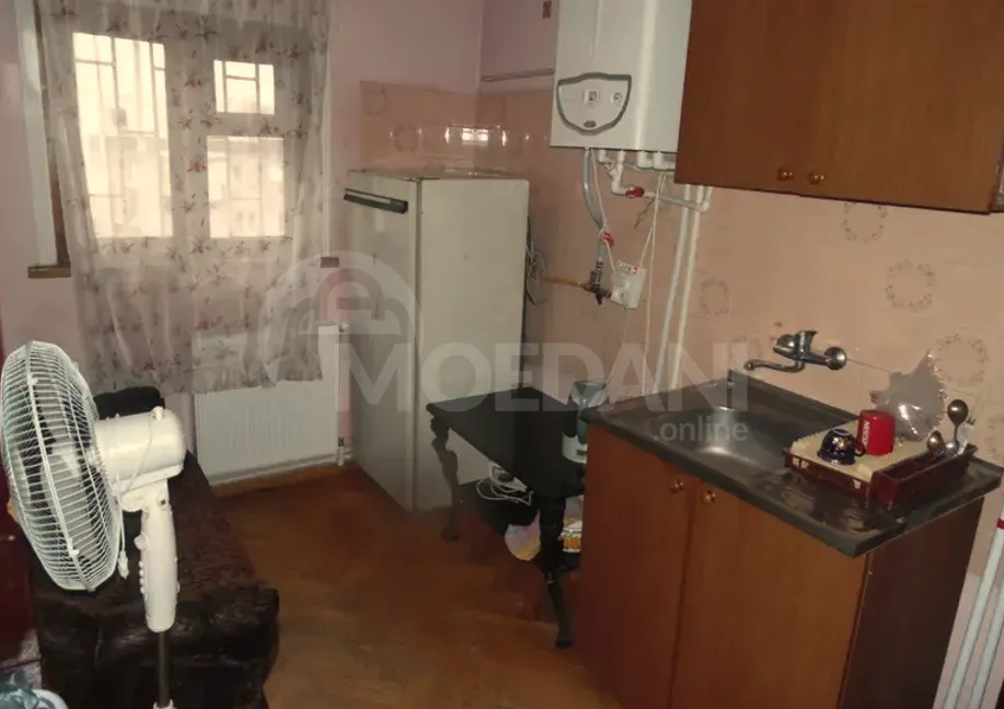 იყიდება 7+ ოთახიანი ბინას 179.83მ² 5/5 სართ თბილისი - photo 9