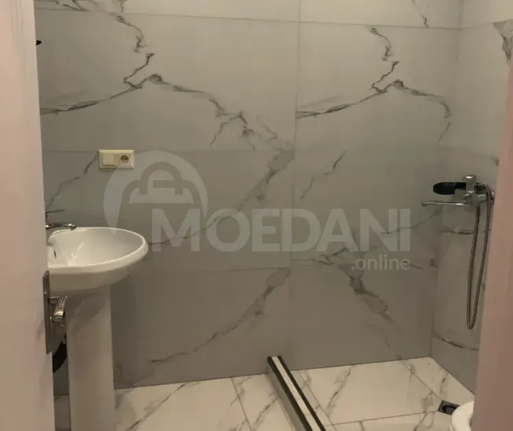 იყიდება 1 ოთახიანი ბინას 30მ² 5/12 სართ ბათუმი - photo 1