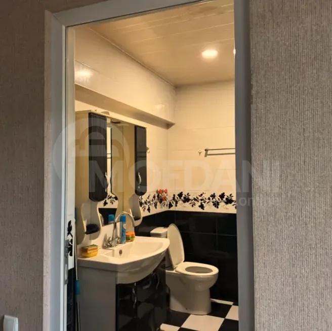 Apartments For Rent two-room 65м² 2/4 floor Kutaisi - photo 8