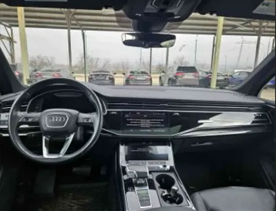 Audi Q7 2021 თბილისი