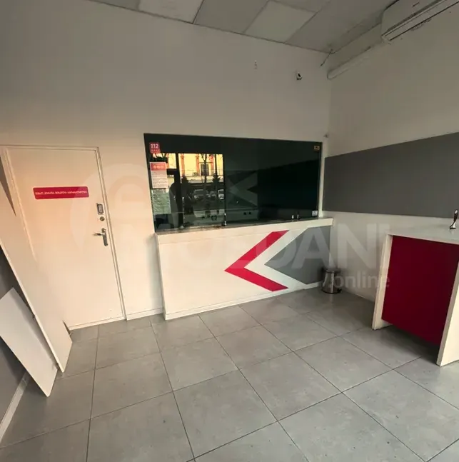 Ქირავდება უნივერსალური კომერციული ფართი ქუთაისში ქუთაისი - photo 5