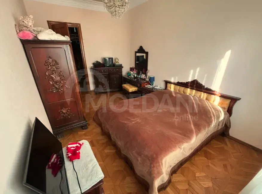 House for rent 350м² Kutaisi - photo 9