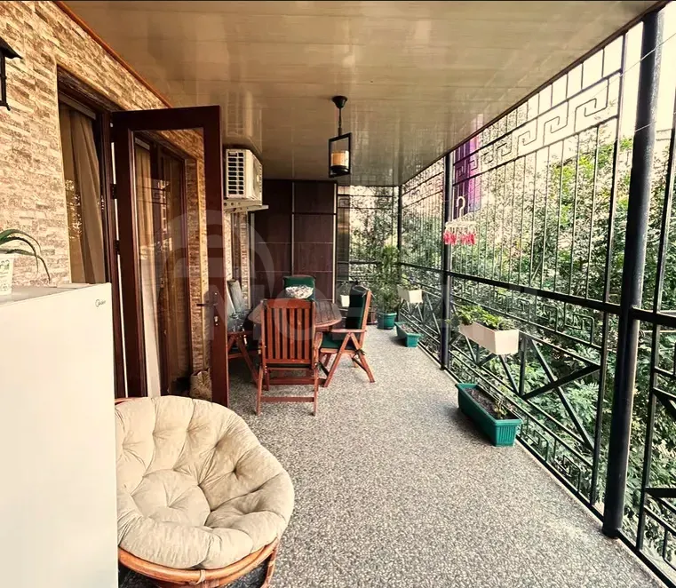 Продам 5-комн. квартиру 120м² 3/9 эт. Кутаиси - изображение 11