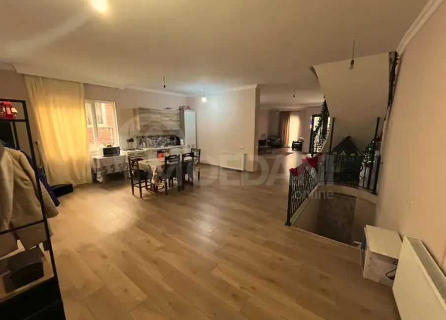 Сдам Дом 200м² Кутаиси - изображение 3