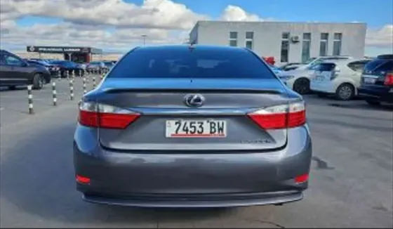 Lexus ES 2013 თბილისი