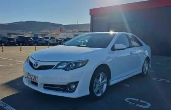 Toyota Camry 2014 თბილისი