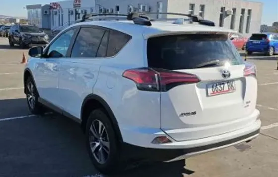 Toyota Rav4 2017 თბილისი