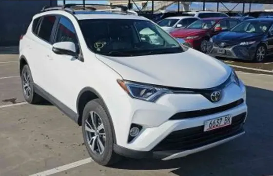 Toyota Rav4 2017 თბილისი