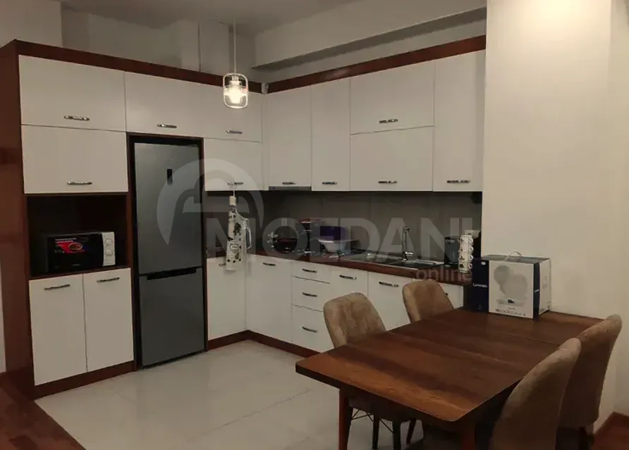 ქირავდება 2 ოთახიანი ბინა 70მ² 4/18 სართ თბილისი - photo 2