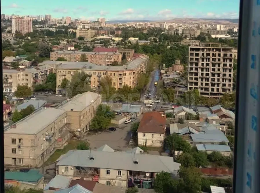 იყიდება 3 ოთახიანი ბინას 82მ² 3/18 სართ თბილისი - photo 1