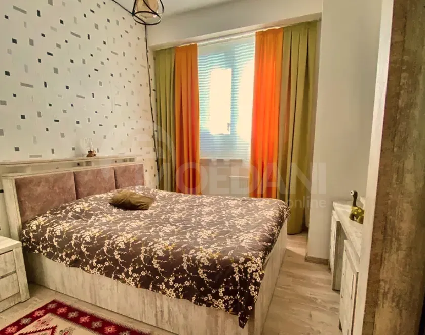 იყიდება 3 ოთახიანი ბინას 82მ² 3/18 სართ თბილისი - photo 8