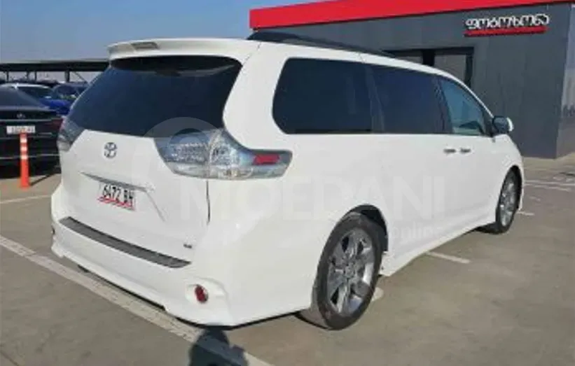Toyota Sienna 3.5L 2014 Тбилиси - изображение 4
