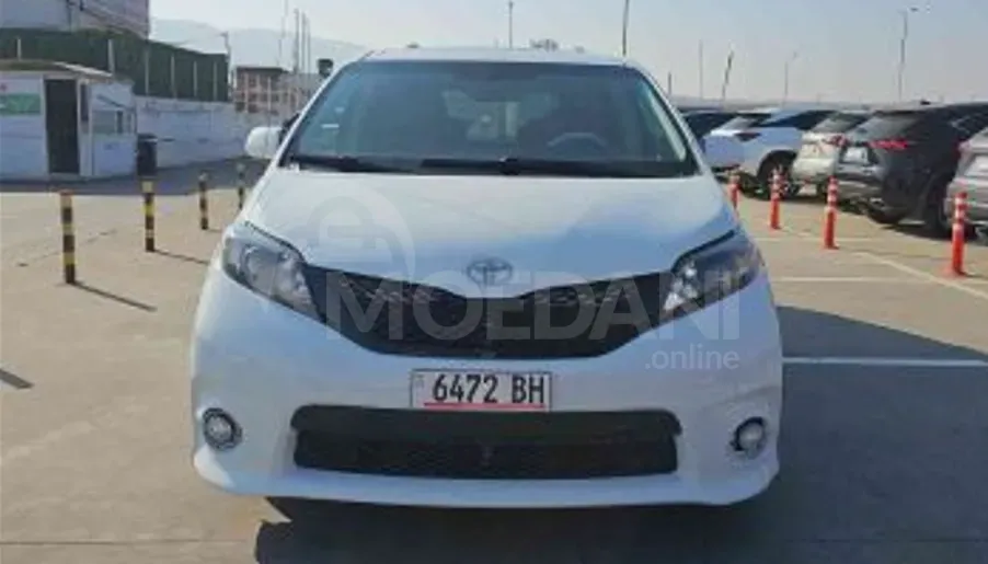 Toyota Sienna 3.5L 2014 Тбилиси - изображение 1