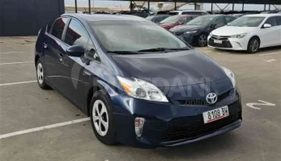 Toyota Prius 1.8L 2015 Тбилиси - изображение 3