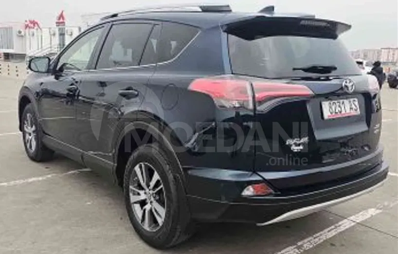 Toyota RAV4 2.5L 2018 Тбилиси - изображение 6