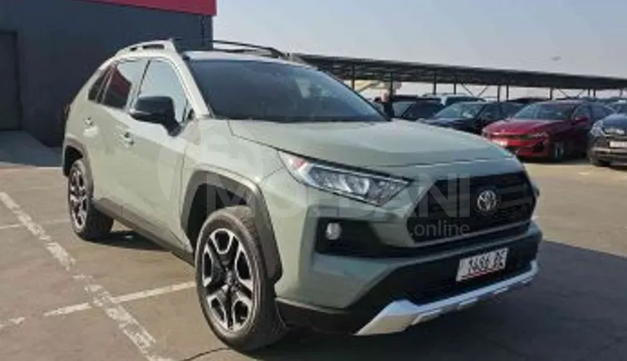 Toyota RAV4 2.5L 2019 Тбилиси - изображение 3