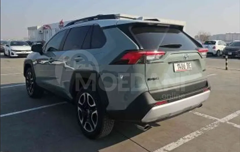 Toyota RAV4 2.5L 2019 Тбилиси - изображение 6