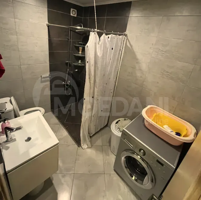 Сдам 3-комн. квартиру 105м² 2/5 эт. Кутаиси - изображение 7