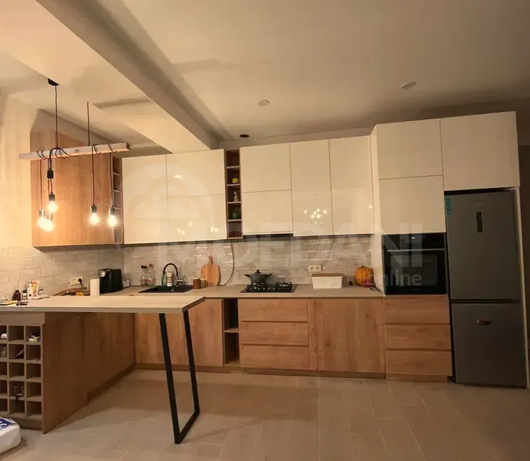 Сдам 3-комн. квартиру 100м² 5/10 эт. Кутаиси - изображение 2