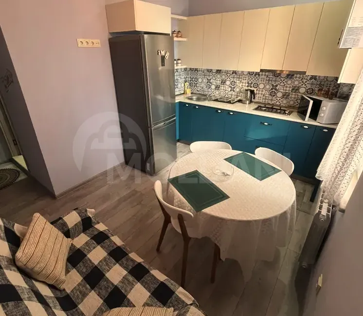 Сдам 2-комн. квартиру 40м² 8/9 эт. Кутаиси - изображение 1