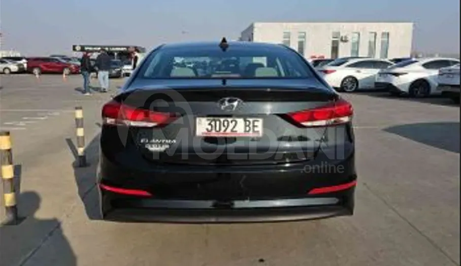 Hyundai Elantra 2017 Tbilisi - photo 5