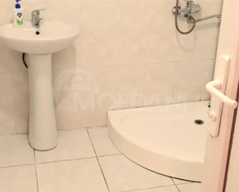 Apartments For Rent three-room 90м² 9/14 floor Kutaisi - photo 3