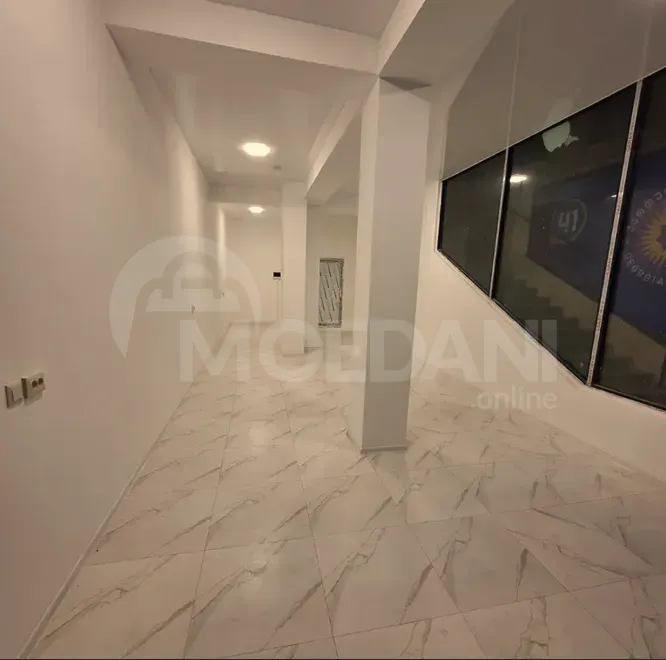 Ქირავდება უნივერსალური კომერციული ფართი, ., ქუთაისი - photo 3