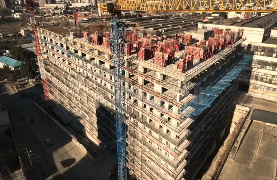 Продам 3-комн. квартиру 78.9м² 2/32 эт. Тбилиси - изображение 1