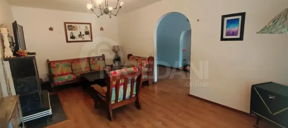 Продам 4-комн. квартиру 104м² 3/10 эт. Тбилиси - изображение 2