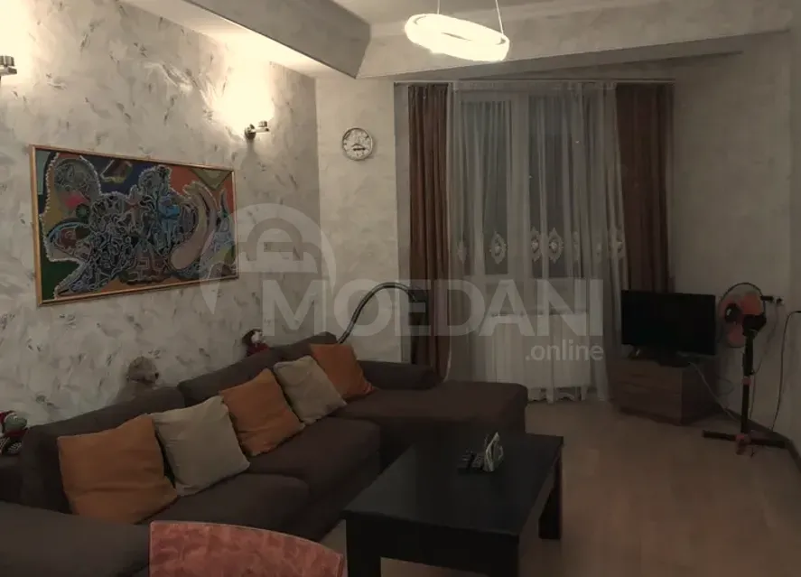 ქირავდება 2 ოთახიანი ბინა 51მ² 5/15 სართ თბილისი - photo 1