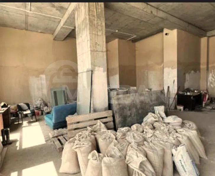 Იყიდება უნივერსალური კომერციული ფართი ნუცუბიძის ფერდობზე თბილისი - photo 10