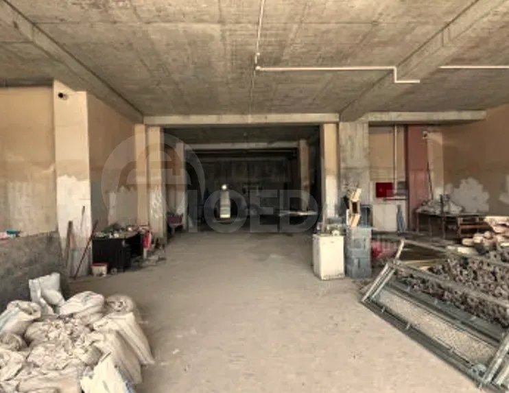 Იყიდება უნივერსალური კომერციული ფართი ნუცუბიძის ფერდობზე თბილისი - photo 1