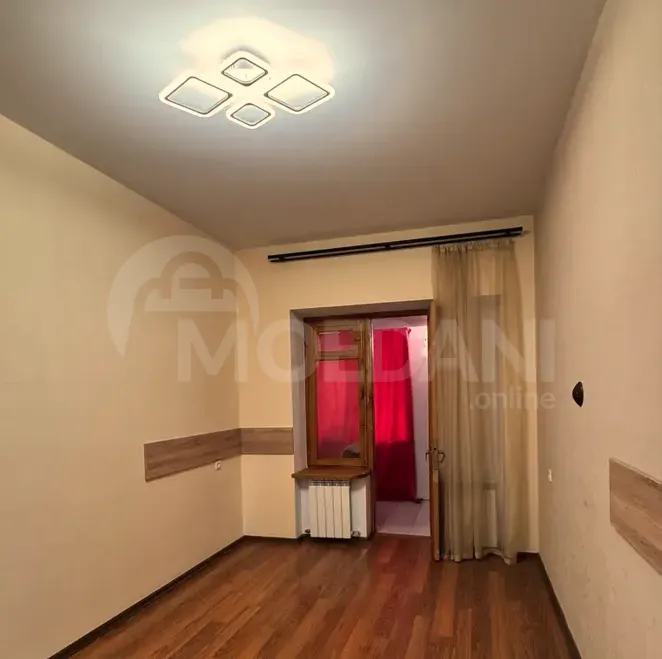 Сдам 4-комн. квартиру 90м² 1/3 эт. Тбилиси - изображение 2