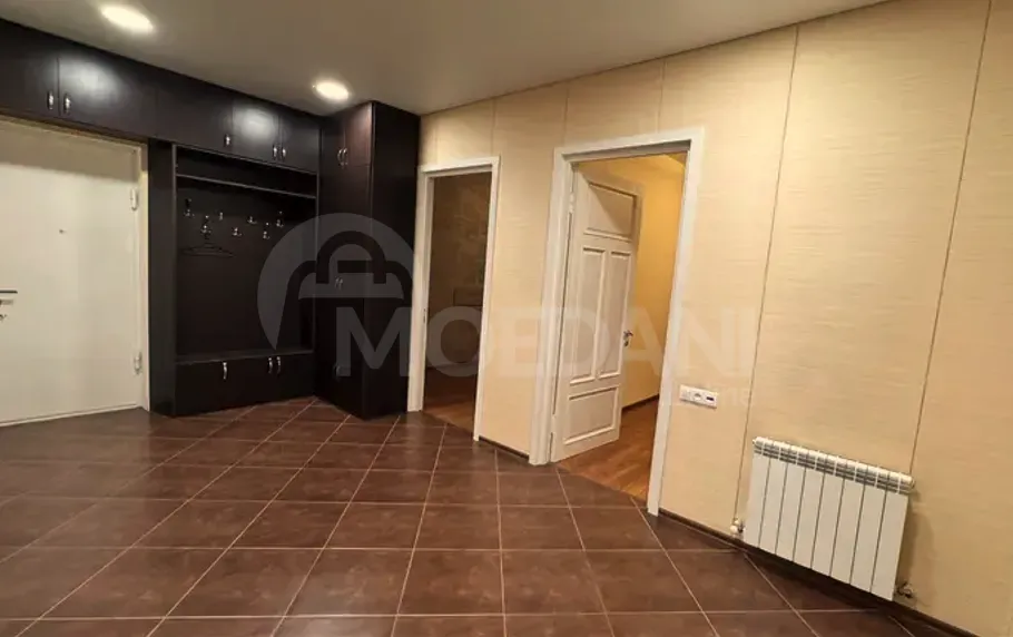 Сдам 4-комн. квартиру 90м² 1/3 эт. Тбилиси - изображение 3
