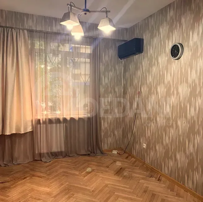 იყიდება 4 ოთახიანი ბინას 117მ² 1/5 სართ თბილისი - photo 2