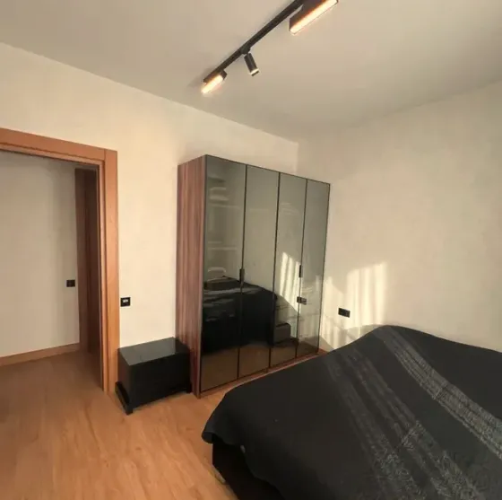 იყიდება 3 ოთახიანი ბინას $265 000  თბილისში  100მ² 8/25 სართ Тбилиси