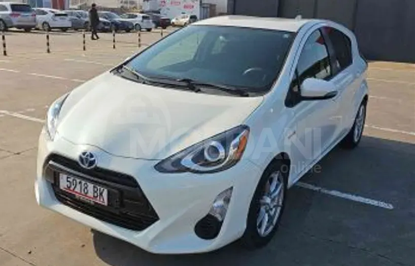 Toyota Prius C 1.5L 2015 Тбилиси - изображение 7