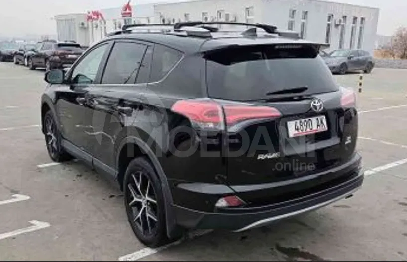 Toyota RAV4 2.5L 2018 Тбилиси - изображение 6