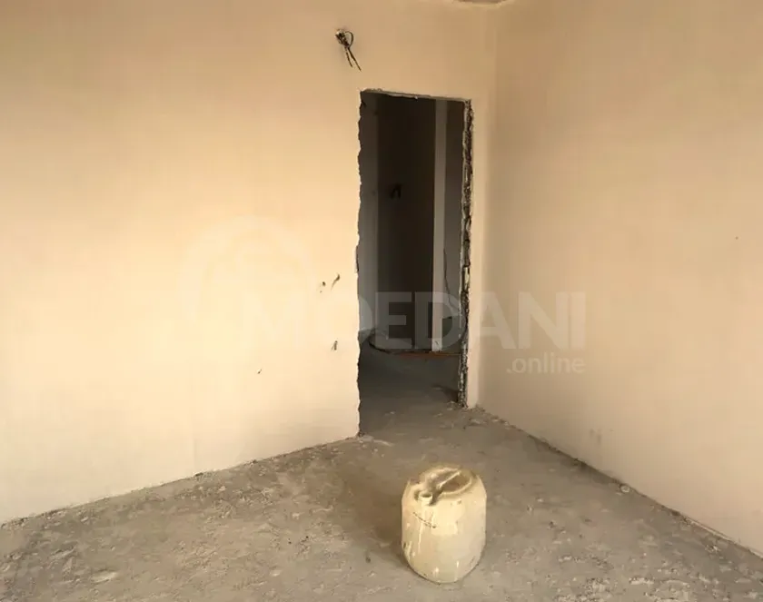 Продам 2-комн. квартиру 45м² 12/13 эт. Тбилиси - изображение 3