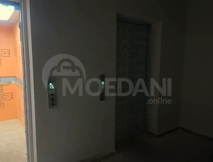 იყიდება 2 ოთახიანი ბინას 65მ² 15/17 სართ თბილისი - photo 2