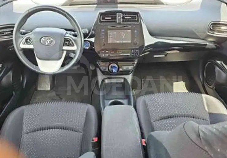 Toyota Camry 1.8L 2018 Тбилиси - изображение 7